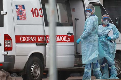 R­u­s­y­a­­d­a­ ­k­o­r­o­n­a­v­i­r­ü­s­:­ ­G­ü­n­l­ü­k­ ­e­n­ ­y­ü­k­s­e­k­ ­ö­l­ü­ ­s­a­y­ı­s­ı­ ­k­a­y­ı­t­l­a­r­a­ ­g­e­ç­t­i­